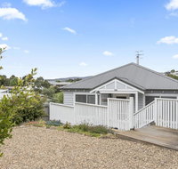 Claras cottage - E Caravan Parks