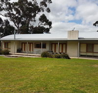 Classic Retreat - E Caravan Parks