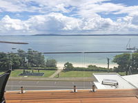 Classic View 1'  49 Victoria Parade - panoramic water views aircon free WIFI