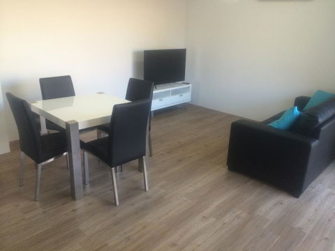 Clearwater Motel Apartments - E Caravan Parks 1
