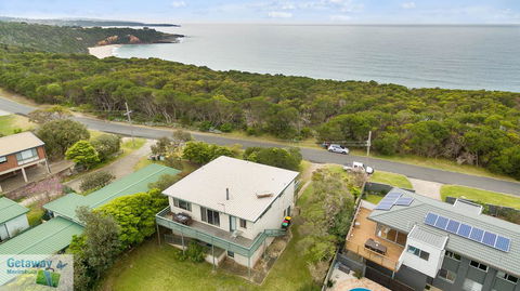 Cliffhanger - Pet Friendly - E Caravan Parks 1