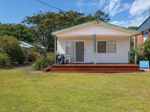 Coastal Cottage - E Caravan Parks 0