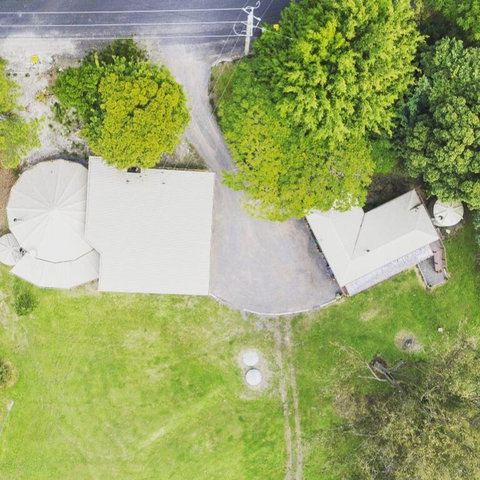 Coastal View, Mountain Side, Country Escspe - E Caravan Parks 3