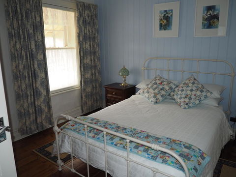 Cobblers Cottage B&B - E Caravan Parks 3