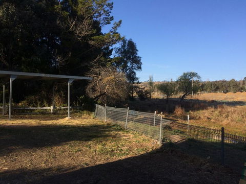 Cockatoo Corner - Armidale - E Caravan Parks 1