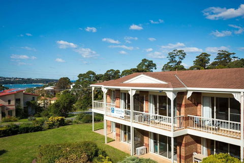 Comfort Inn Merimbula - E Caravan Parks 0