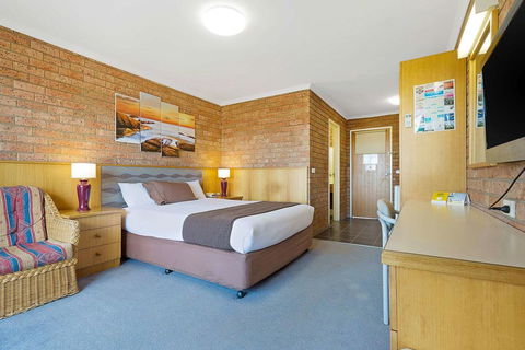Comfort Inn Merimbula - E Caravan Parks 2