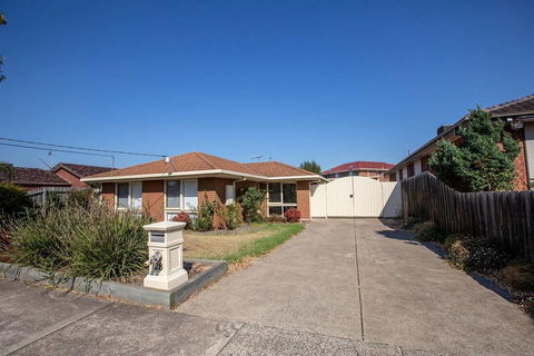 Comfy Beautiful 3Beds House In Epping - E Caravan Parks 3