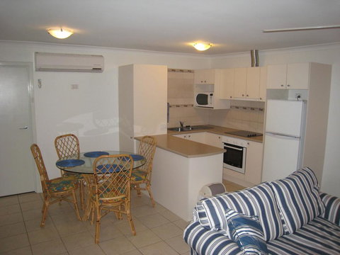 Como Apartments - Geraldton - E Caravan Parks 0