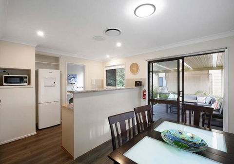 Convenient Location, Close To Tuggerah Lake - E Caravan Parks 1