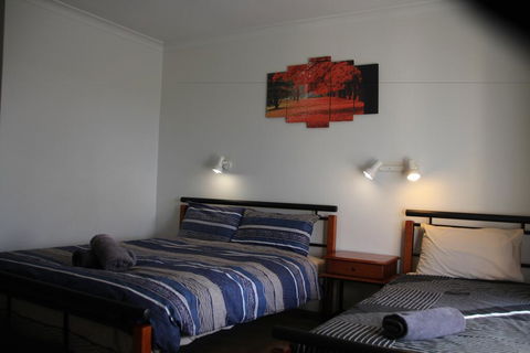 Coolgardie GoldRush Motels - E Caravan Parks 2