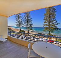 Coolum Baywatch Luxury Style Penthouse Linen Included WIFI 500 Bond - E Caravan Parks
