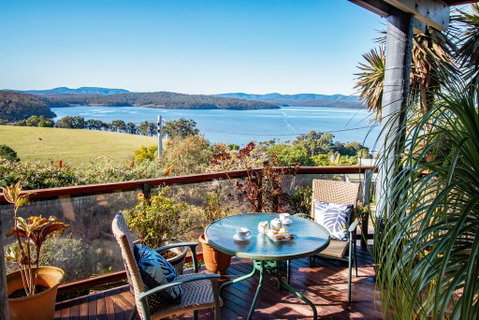 Coota Views Unit - E Caravan Parks 2