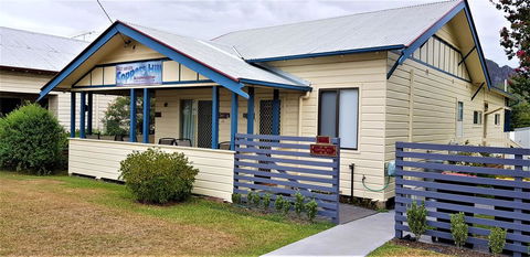 Coppers Hill Private Accommodation - E Caravan Parks 1