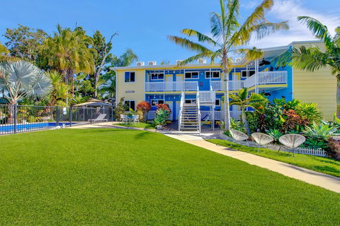 Coral Inn Boutique Hotel - E Caravan Parks 2