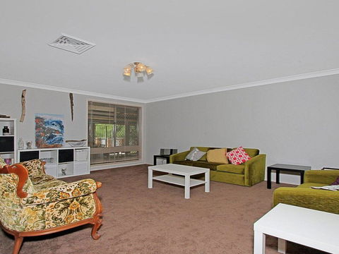 Corner Haven - Family Retreat With Outdoor Living - E Caravan Parks 1
