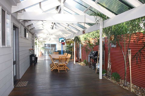 Corsair Breeze - E Caravan Parks 1