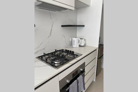 Cosy Apartment @ Clayton (Monash17) - E Caravan Parks 3