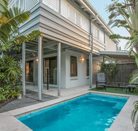 Cosy but Cool Sunshine Beach - E Caravan Parks