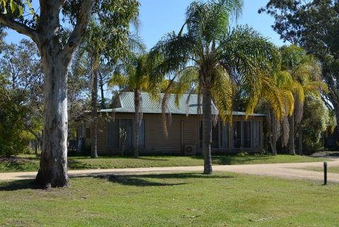 Cottage Port Stephens / Swan Bay, NSW - E Caravan Parks 0