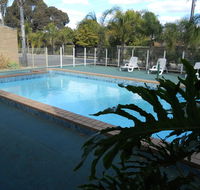 Cottonwood Motor Inn - E Caravan Parks
