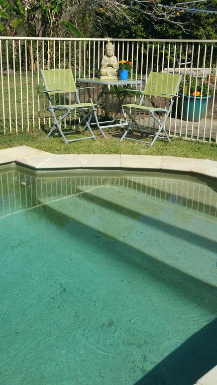 Country Charm - E Caravan Parks 3