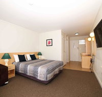 Country Gardens Motel
