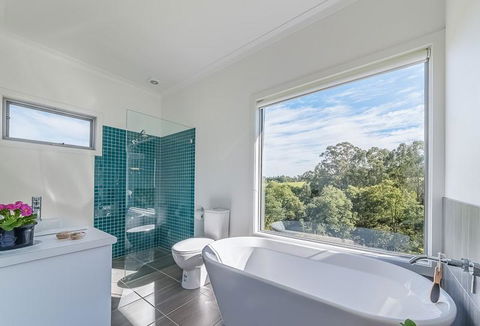 Country Getaway Neerim South - E Caravan Parks 2