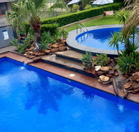 Country Leisure Motor Inn - E Caravan Parks