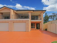 CShells On Quay - perfect location and great views