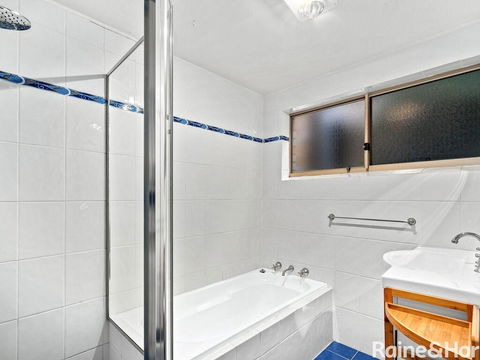 Cumbernauld #5 - 5/12Terrigal Esp - E Caravan Parks 3