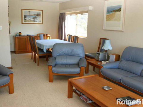 Cumbernauld #9 - 9/12 Terrigal Esp - E Caravan Parks 1