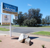 Cunningham Shore Motel - E Caravan Parks