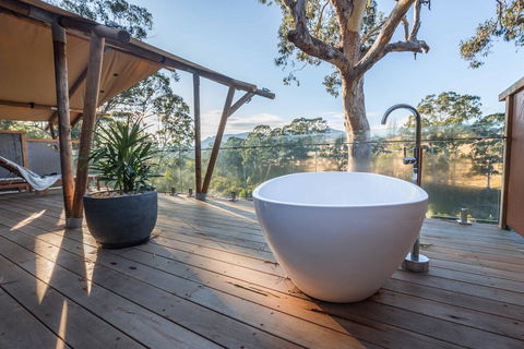 Currajong Retreat - E Caravan Parks 0