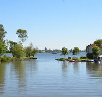 Cypress Townhouse 17 - Mulwala - E Caravan Parks