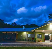 Daintree Peaks ECO Stays - E Caravan Parks