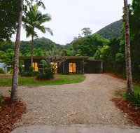 Daintree Rainforest Beach House - E Caravan Parks
