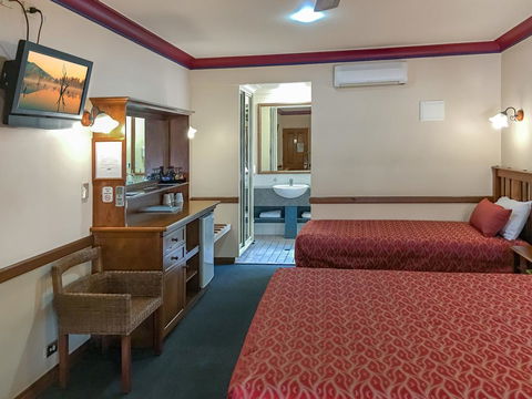 Dalby Homestead Motel - E Caravan Parks 2