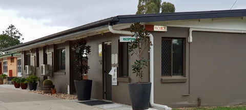 Dalby Parkview Motel - E Caravan Parks 0