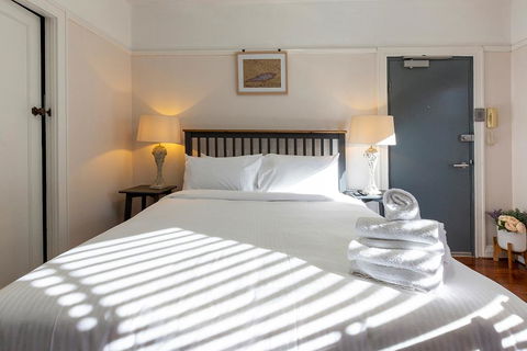 DARLINGHURST STUDIO // SHARED ROOFTOP SPACE - E Caravan Parks 3