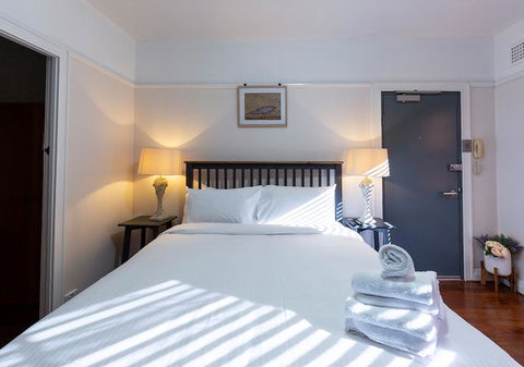 DARLINGHURST STUDIO // SHARED ROOFTOP SPACE - E Caravan Parks 0