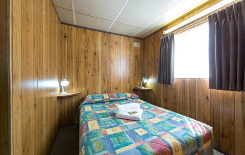 Discovery Parks - Lake Hume - E Caravan Parks 1