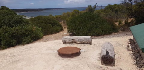 Donington Cottage Lincoln National Park - E Caravan Parks 3