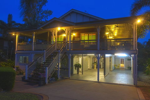 Driftwood Bed And Breakfast - E Caravan Parks 2