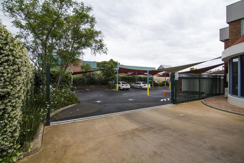 Dubbo RSL Club Motel - E Caravan Parks 2