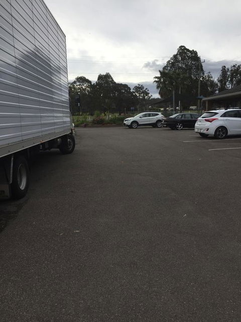 Eden Golf View Motel - E Caravan Parks 1