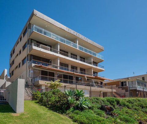 Edgecliffe Unit 4, 4 Esplanade Kings Beach - E Caravan Parks 0
