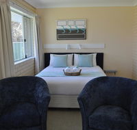 Edgewater Motel - E Caravan Parks