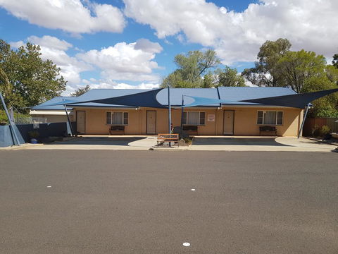 Edward Parry Motel And Apartments - E Caravan Parks 2