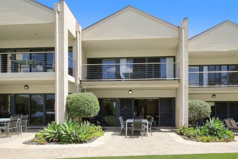 ELSINOR Townhouse 6 Mulwala - E Caravan Parks 0